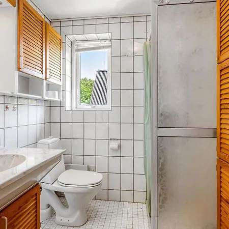 Aagot - 250m From The Sea By Interhome *